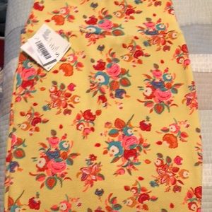 LulaRoe Cassie Skirt Brand new with Tags